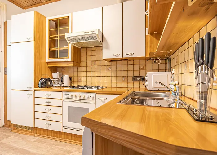 Cozy 1br & Living Near Wiener Stadthalle * Відень