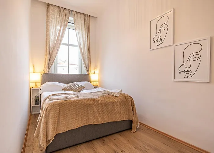 Cozy 1br & Living Near Wiener Stadthalle Апартаменти *