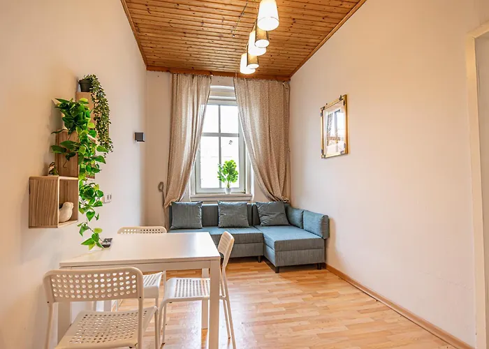 Cozy 1br & Living Near Wiener Stadthalle *
